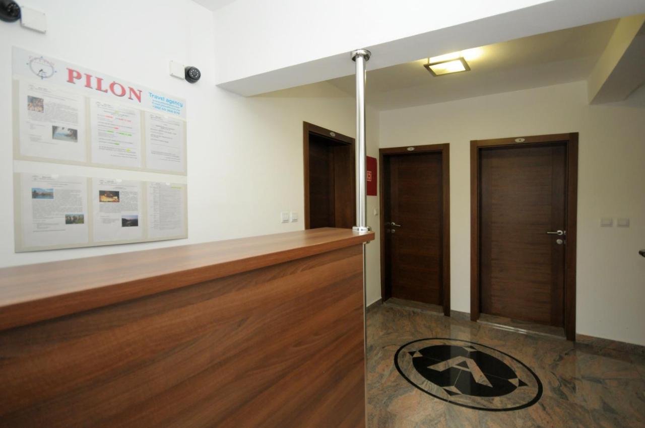 Apartments Anita Будва Екстериор снимка