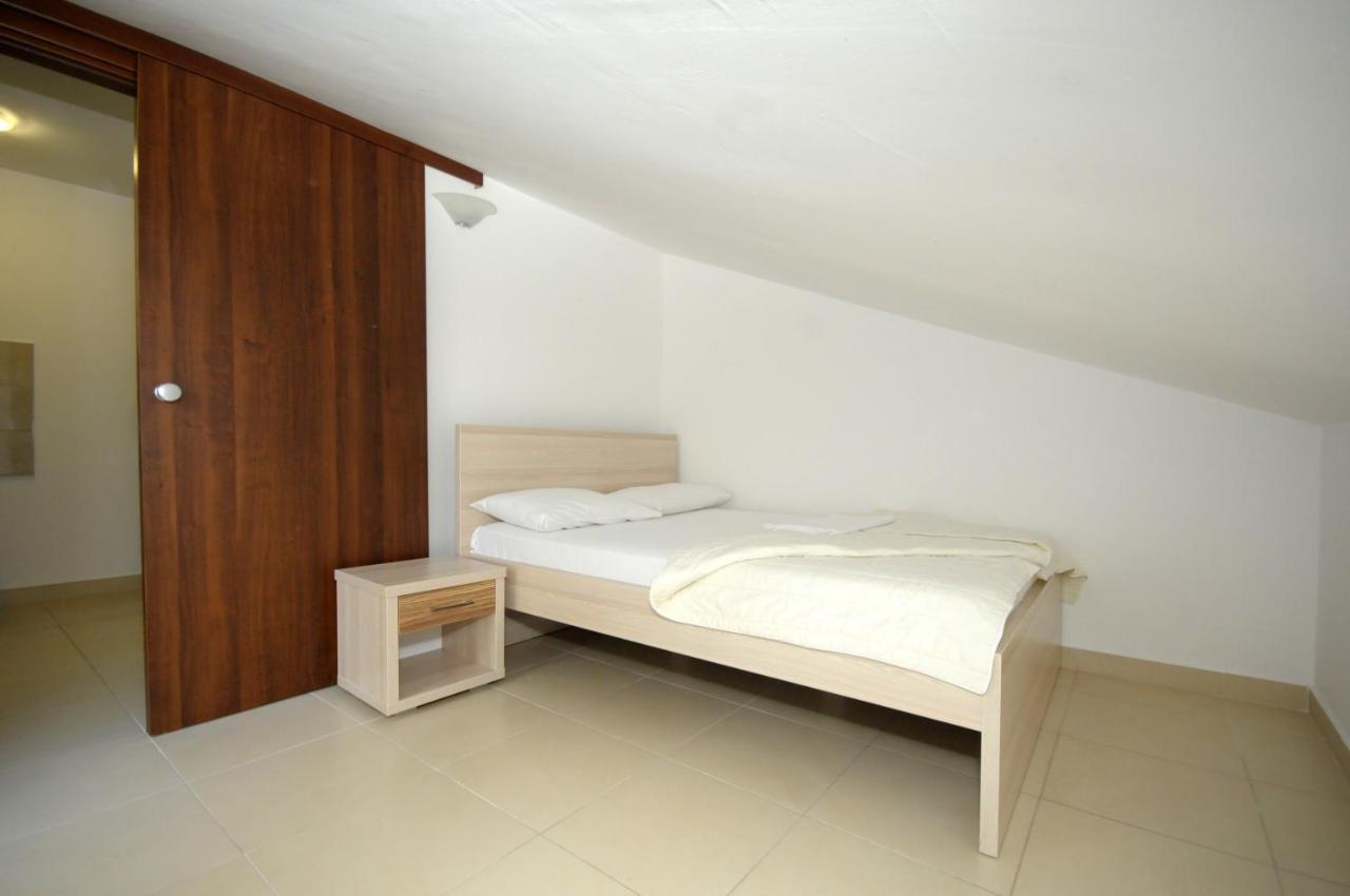 Apartments Anita Будва Екстериор снимка