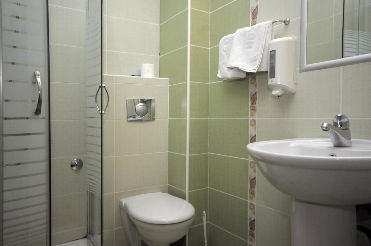 Apartments Anita Будва Стая снимка