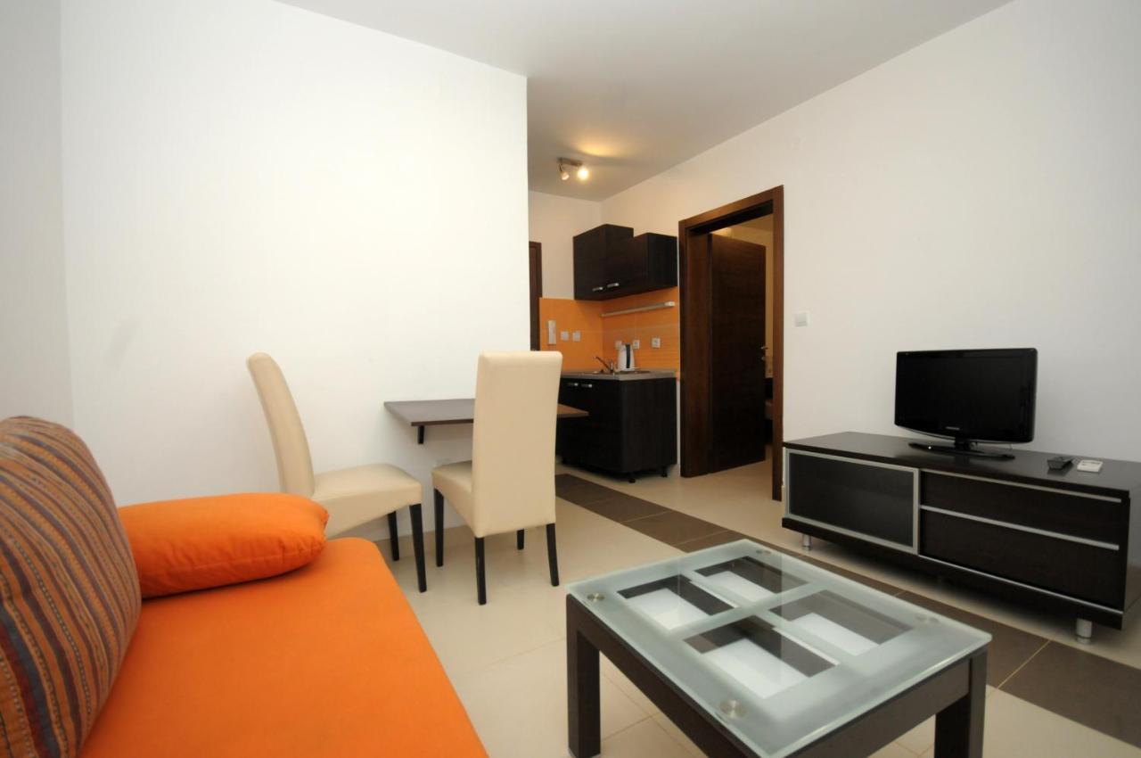 Apartments Anita Будва Стая снимка